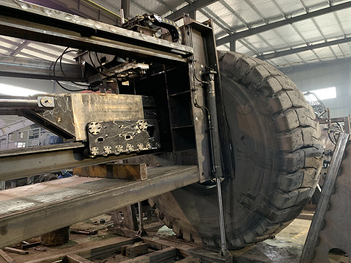 安徽每小时4吨轮胎破碎生产线